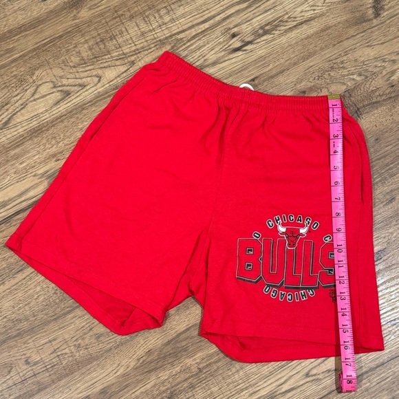 Champion Vintage Chicago Bulls Shorts - Youth Size M (8/10)‎ - Picture 7 of 8